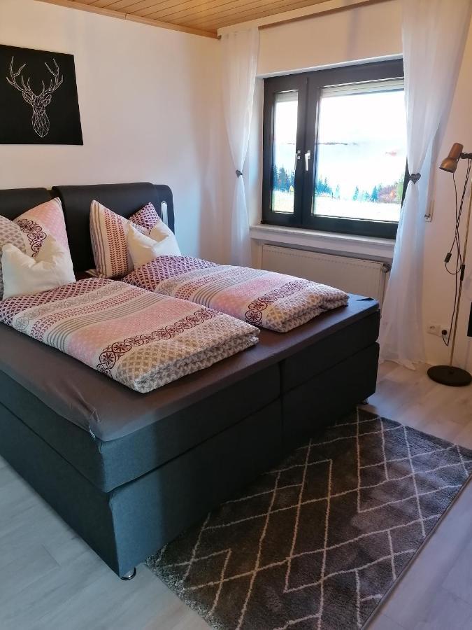 Ferienwohnung Christine Mit Sauna Und Whirlpool Utzerath Exteriör bild